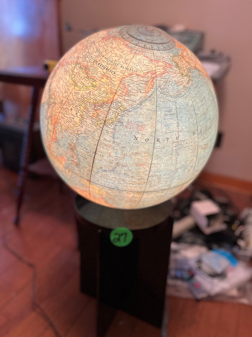Lighted Globe and Radio