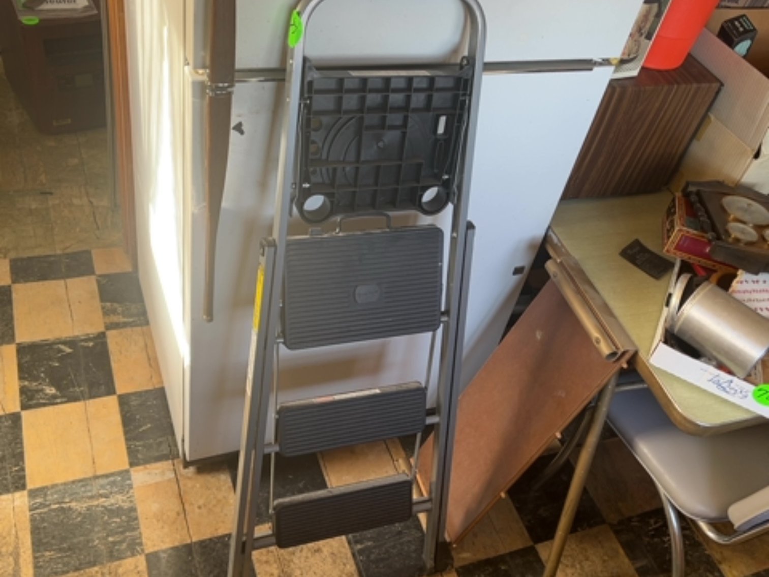 Folding Step Ladder