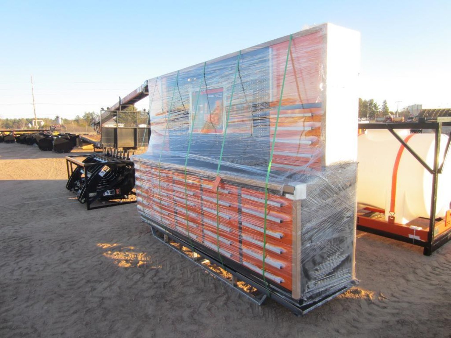TMG Workbench Combo 30-Drawer, Model# TMG-WBC30D