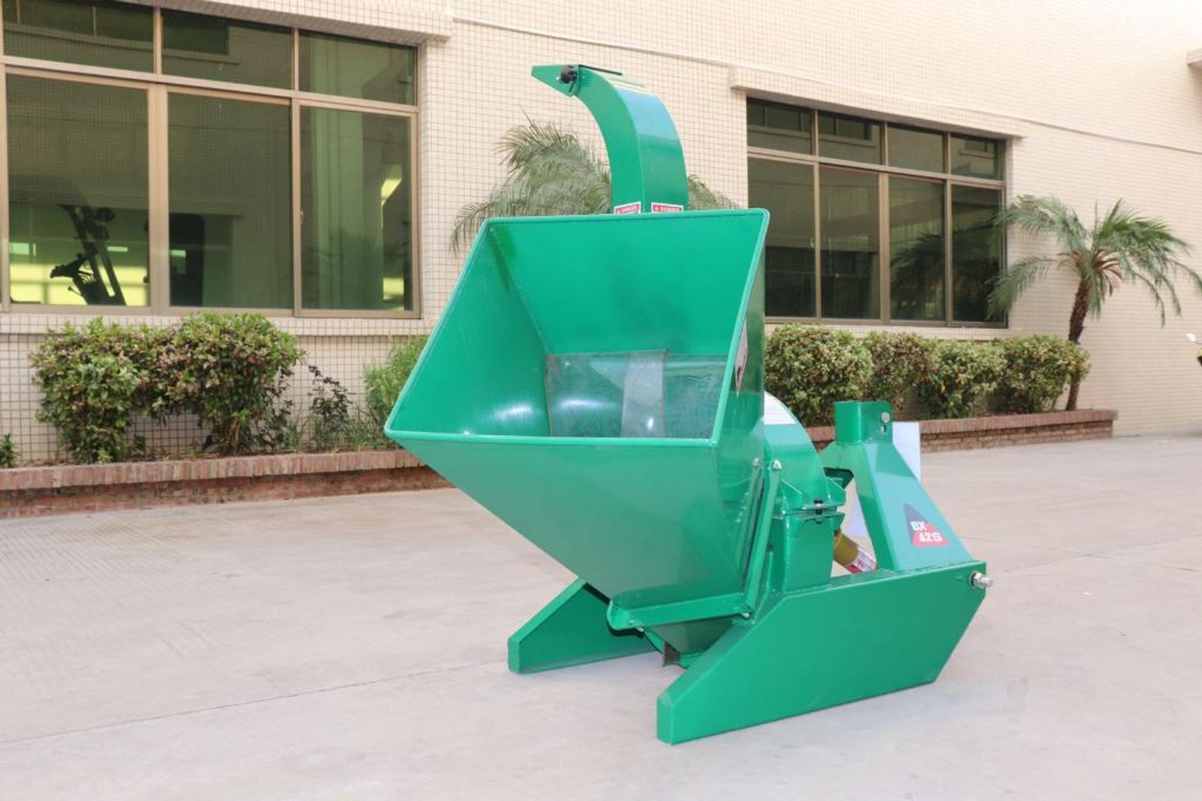 TMG 3-pt, PTO Driven Wood Chipper, Model #TMG-WC42