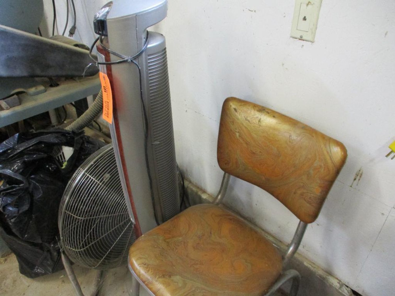 Fans and Chair (G)