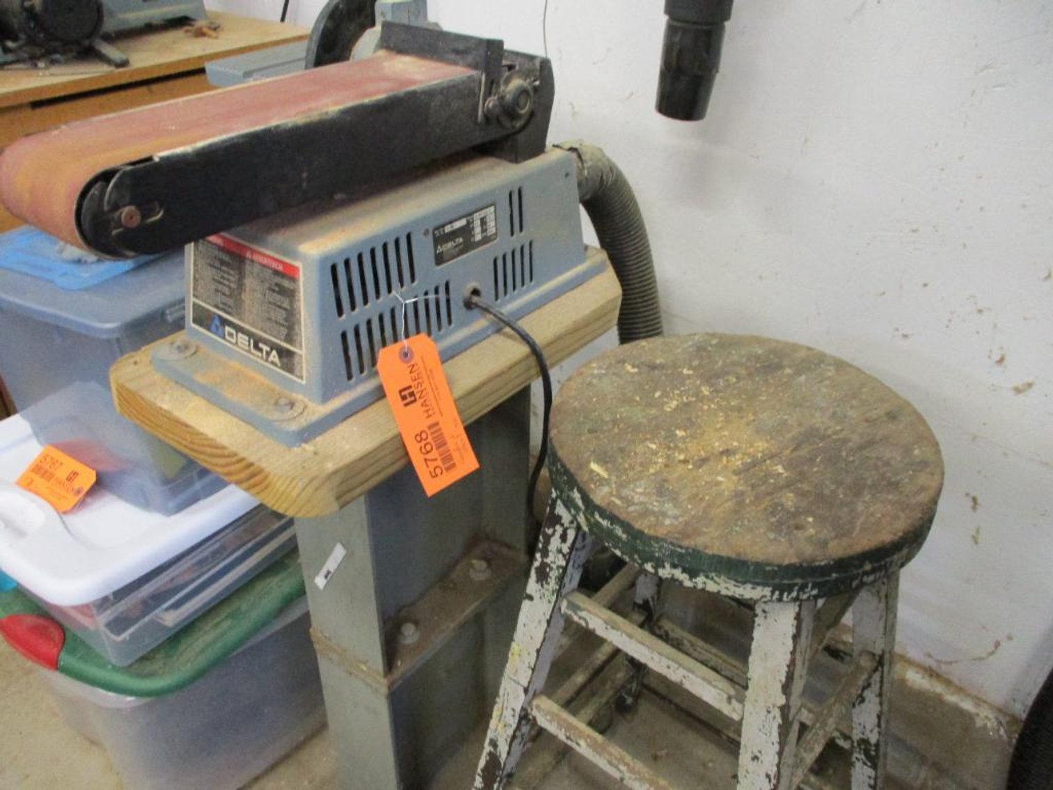 Delta Belt Sander and Stand (G)