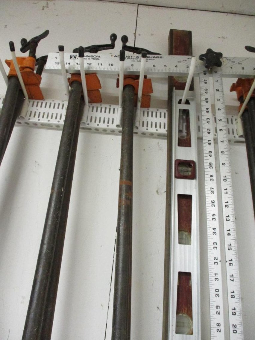 (2) Pipe Clamps (G)
