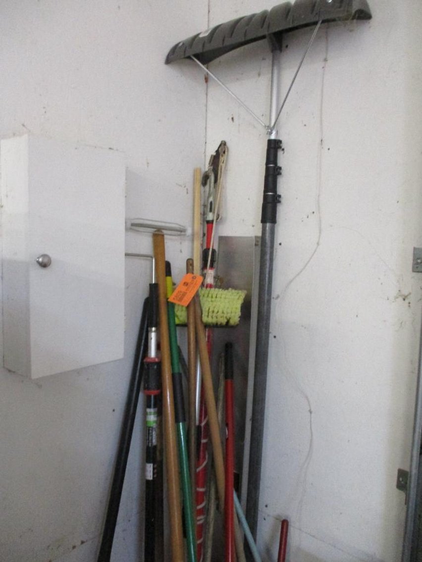 Yard Tools (G)