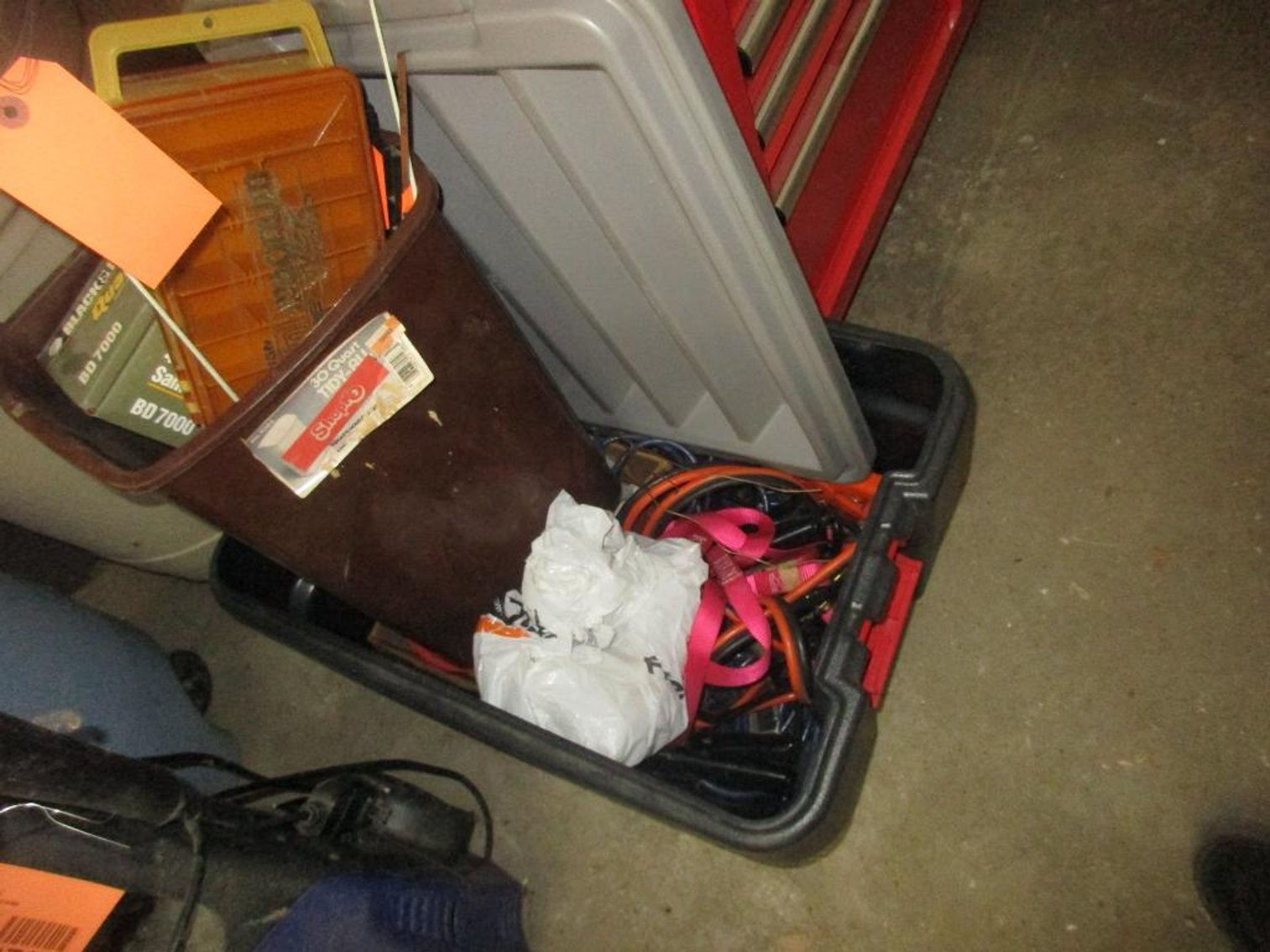 Tote and Contents (G)