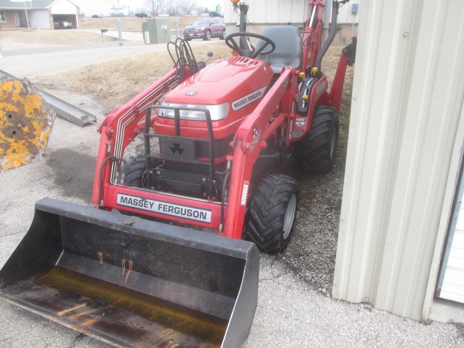 Massey Ferguson GC2310 and Back Hoe (01)