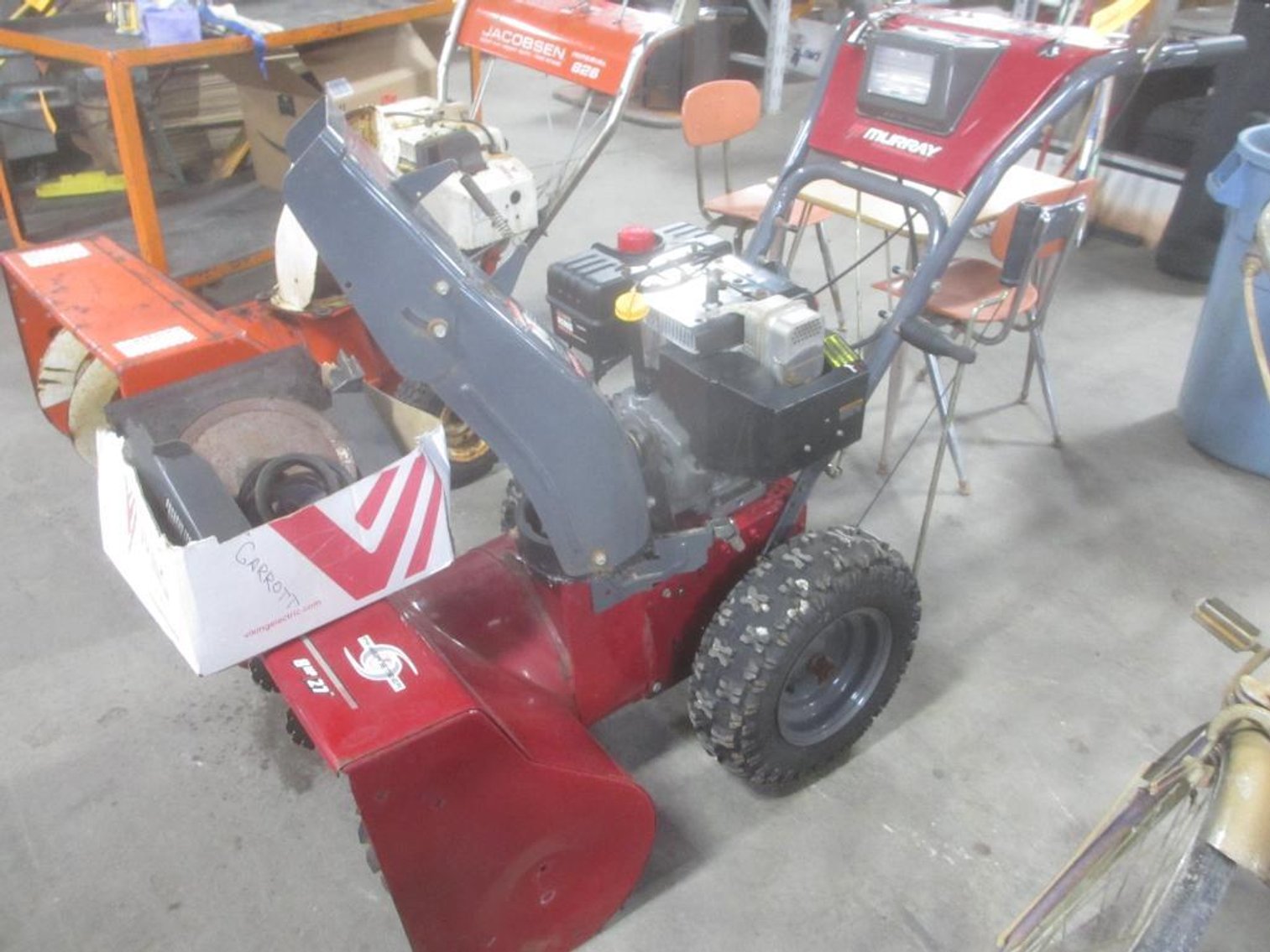 Murray 8 HP 27" Snow Blower (CA)