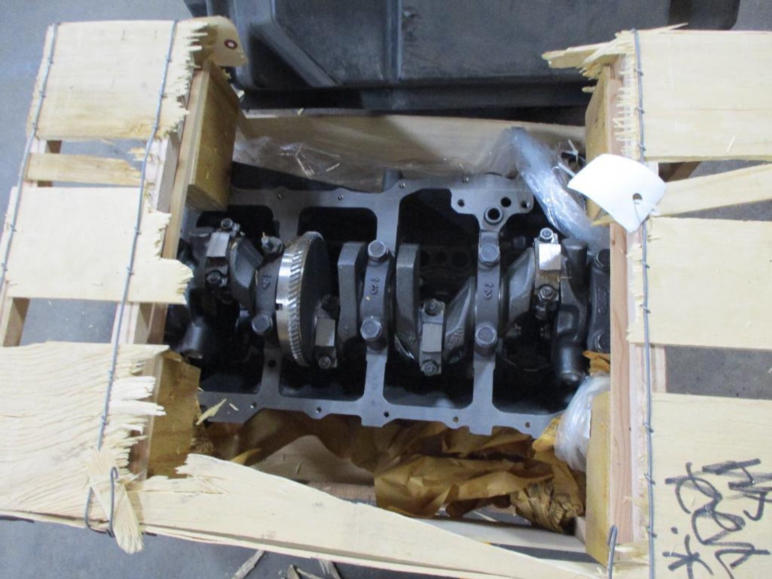 New GM 2.5L Crate Engine (E)