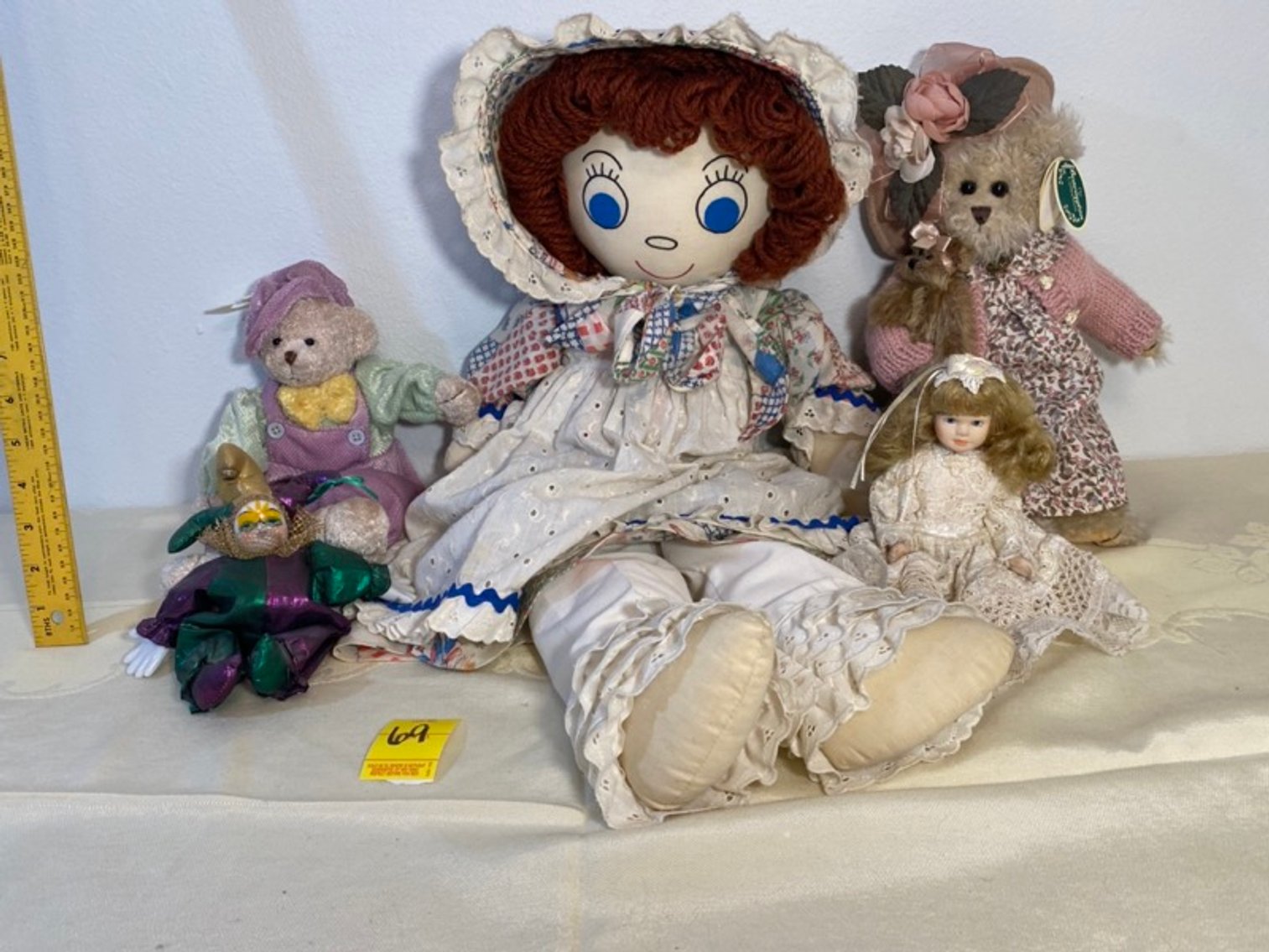 2: Bears, A Doll and a Jester