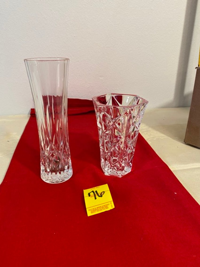 2: Crystal Flower Vases (2)