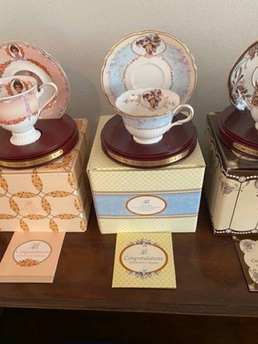 1: Avon Honor Society Member Collection