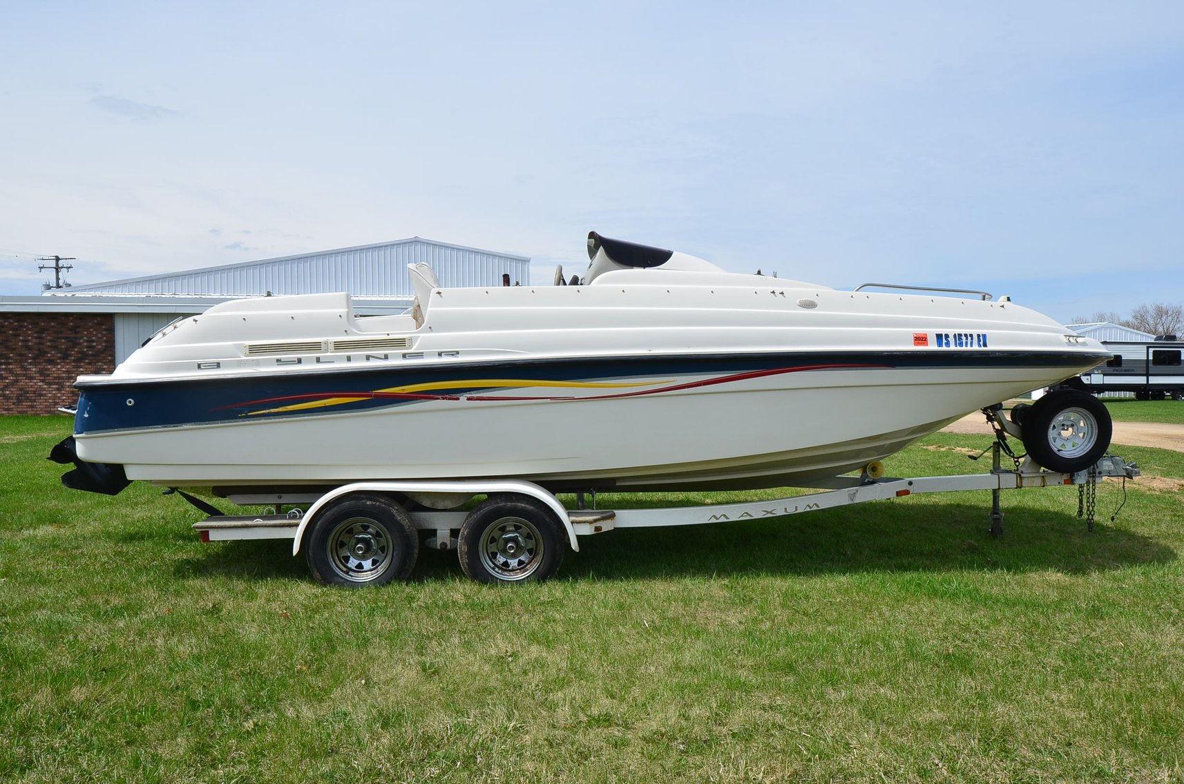 2001 Bayliner 2159 Rendezvous Boat