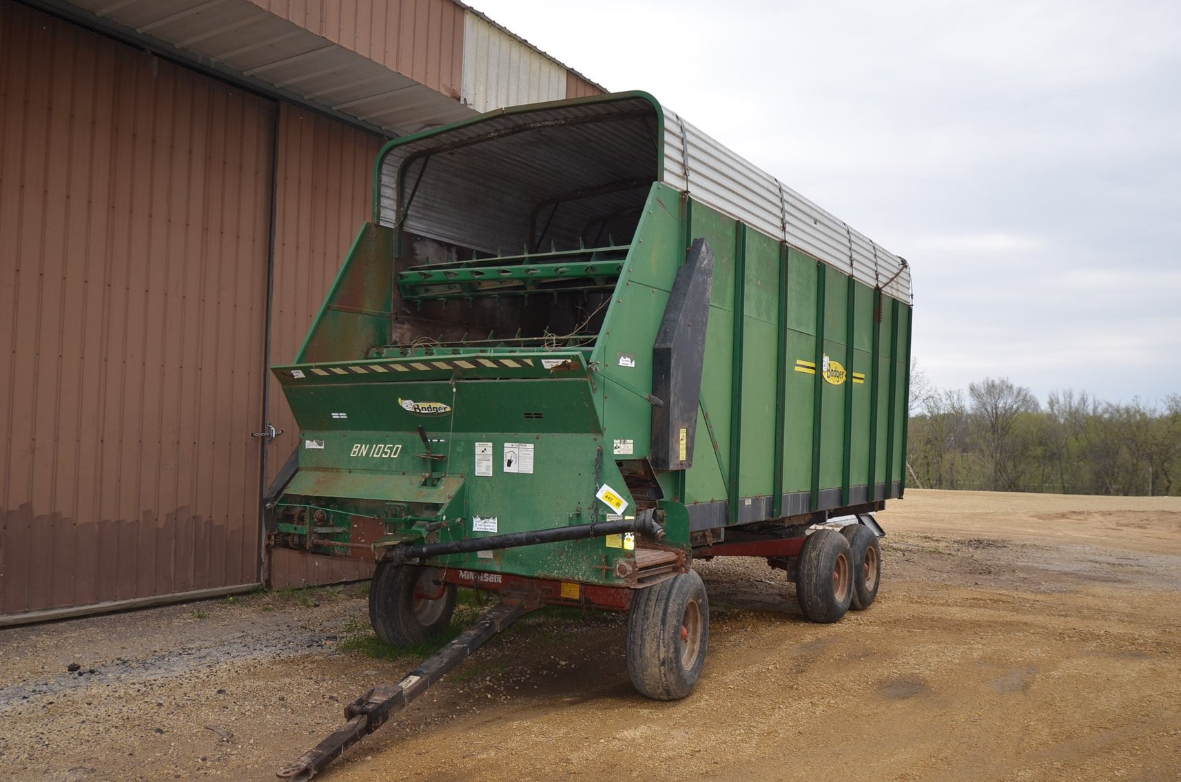 Badger BN1050 Self Unloading Chopper Box