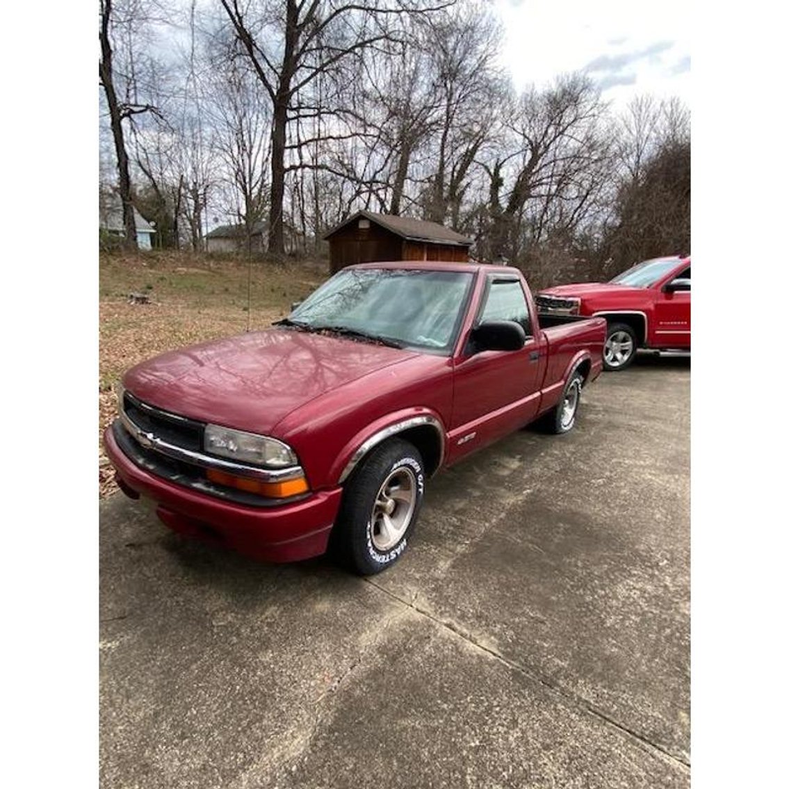 Image for 5 Room House & Lot, Personal Property