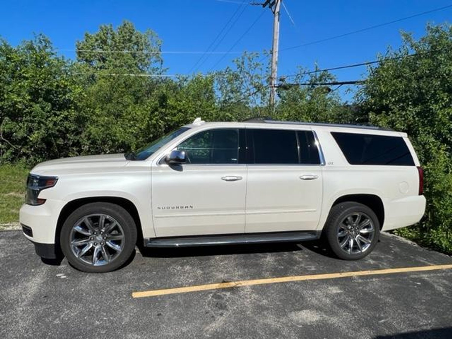 2015 Chevrolet Suburban LTZ vin. 1GNSKKKCXFR625569 (Waukesha, WI)