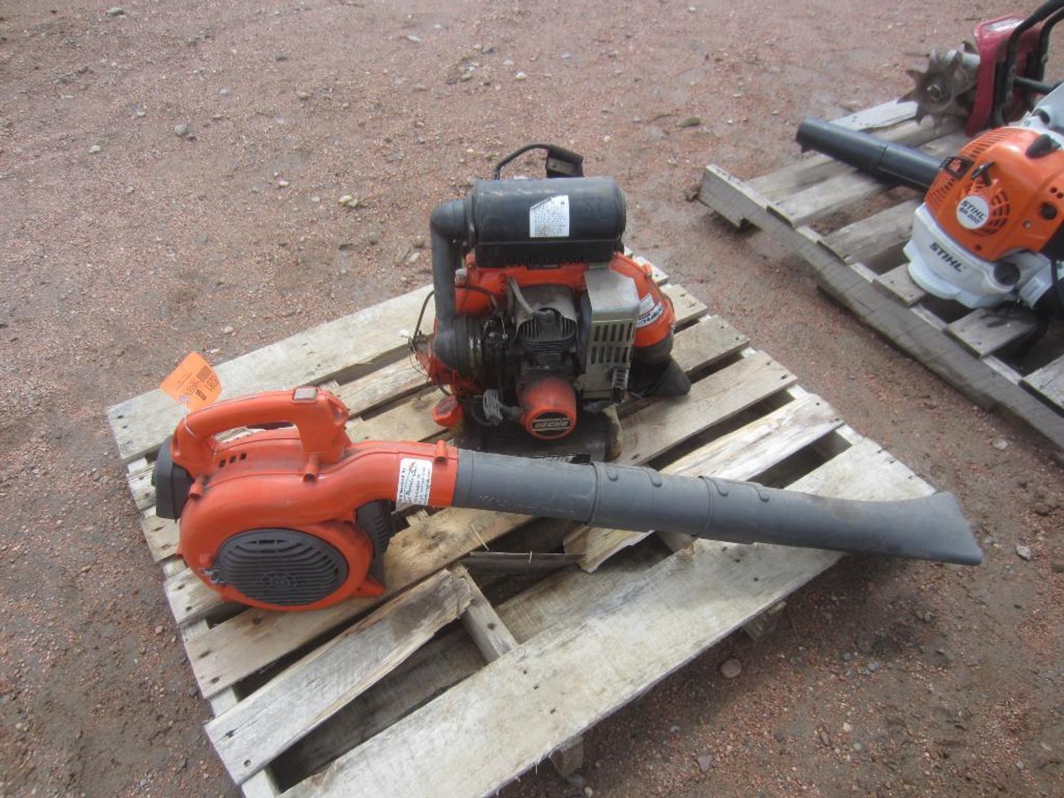 Husqvarna 125B Blower and Echo PB-400E Backpack Blower (Mosinee, WI, Nitke yard)