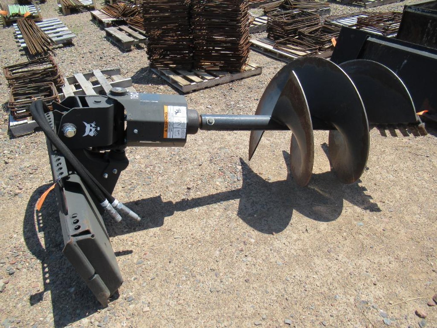 Bobcat Universal Mount Skid Steer Attach Auger
