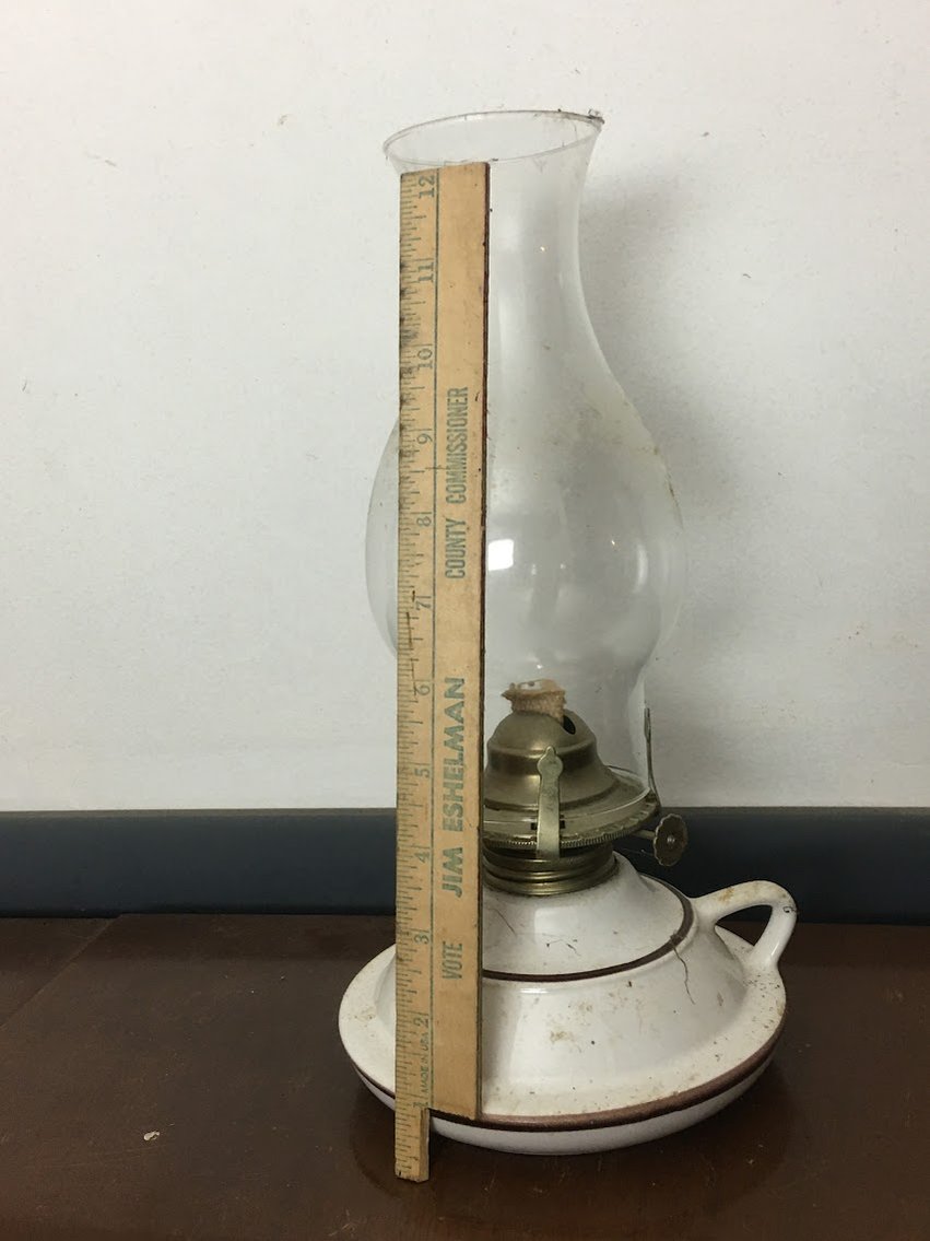 Oil lamp