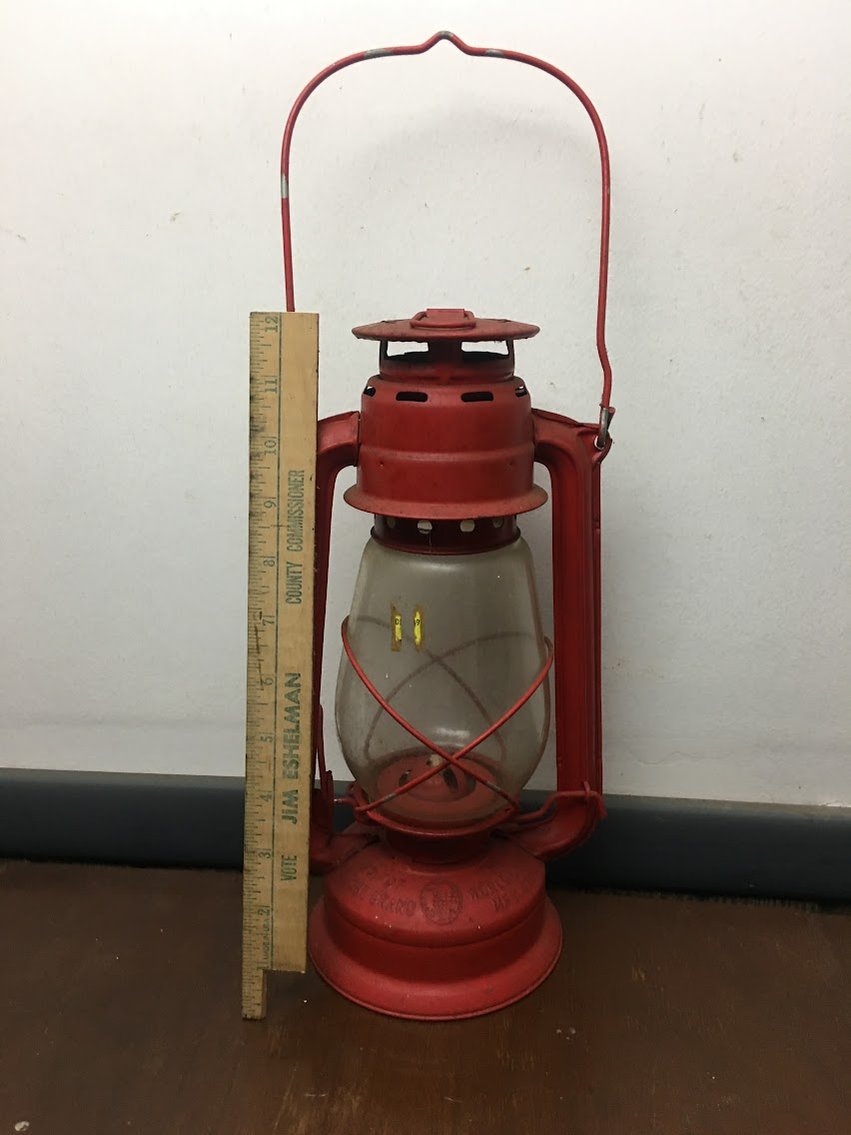 Oil lamp