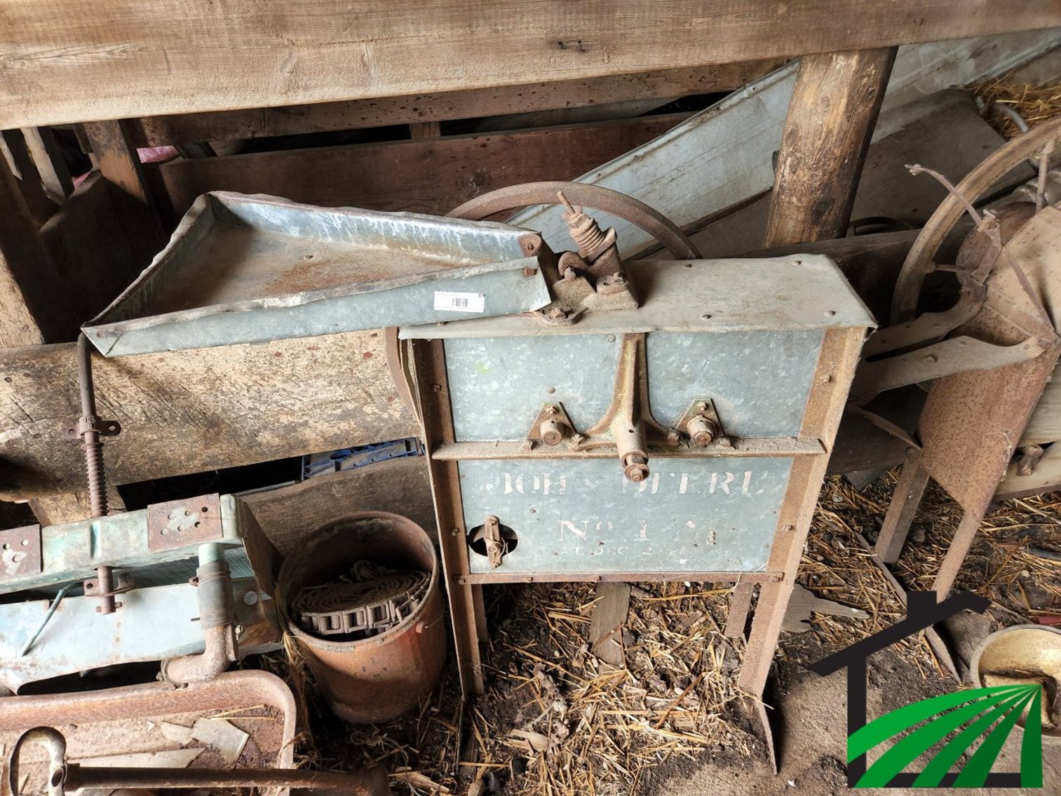 John Deere Corn Sheller