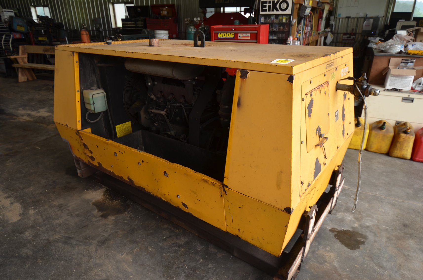 1998 Atlas Copco Portable Air Compressor XAS-90JD