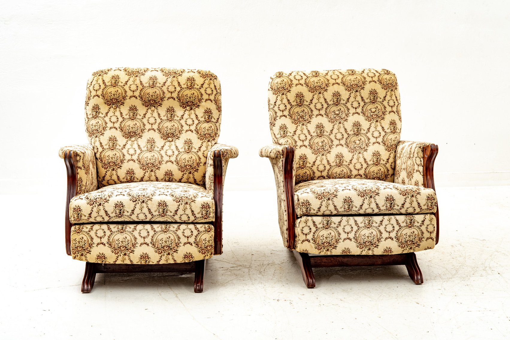 Tapestry Upholstered Rocking Chairs