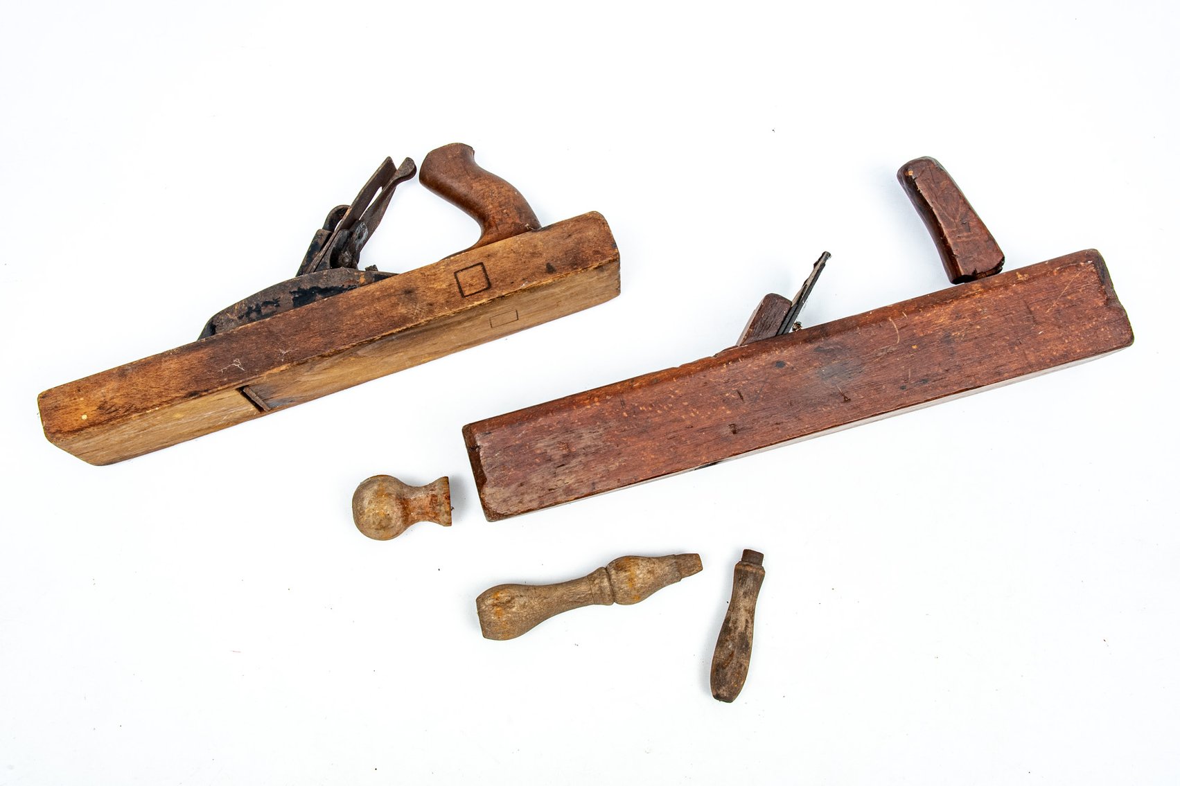 Primitive Wood Plane Tools & Wooden Handles
