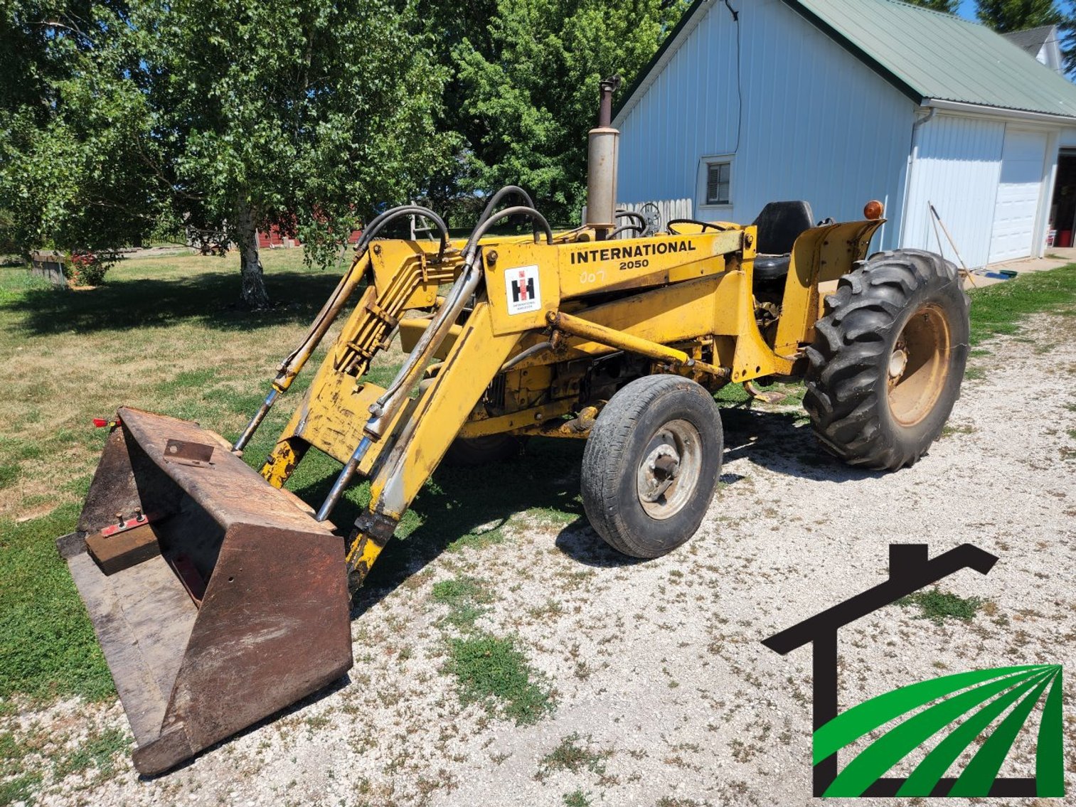 International 2444 Tractor