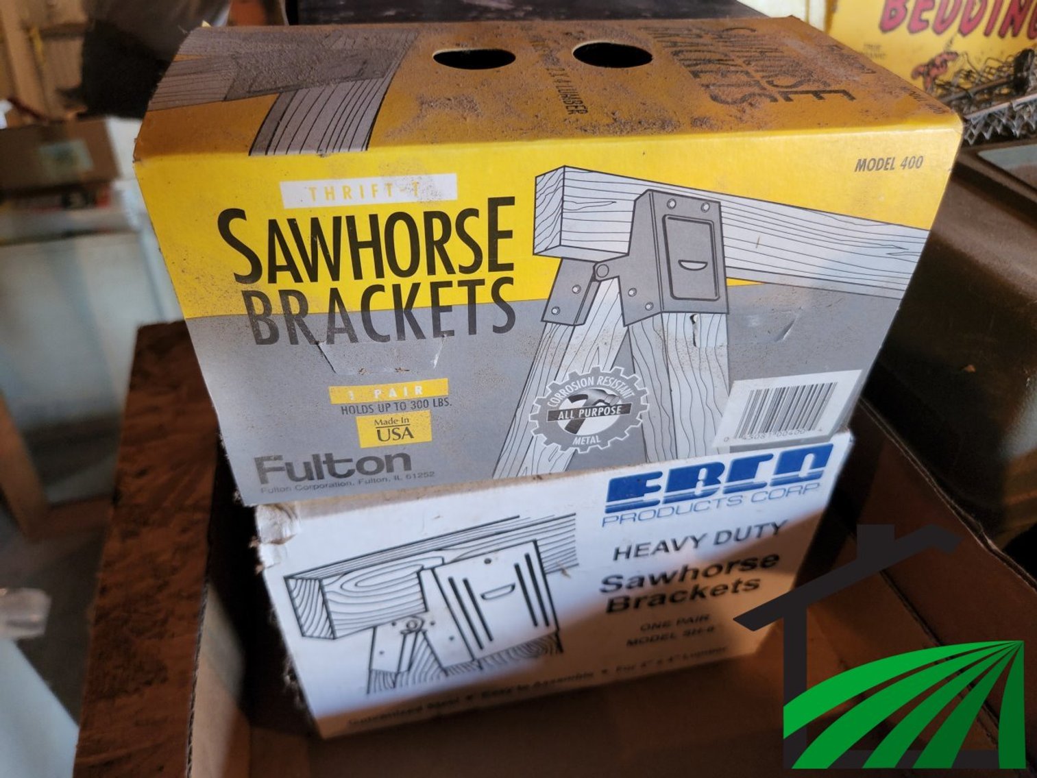 Sawhorse brackets