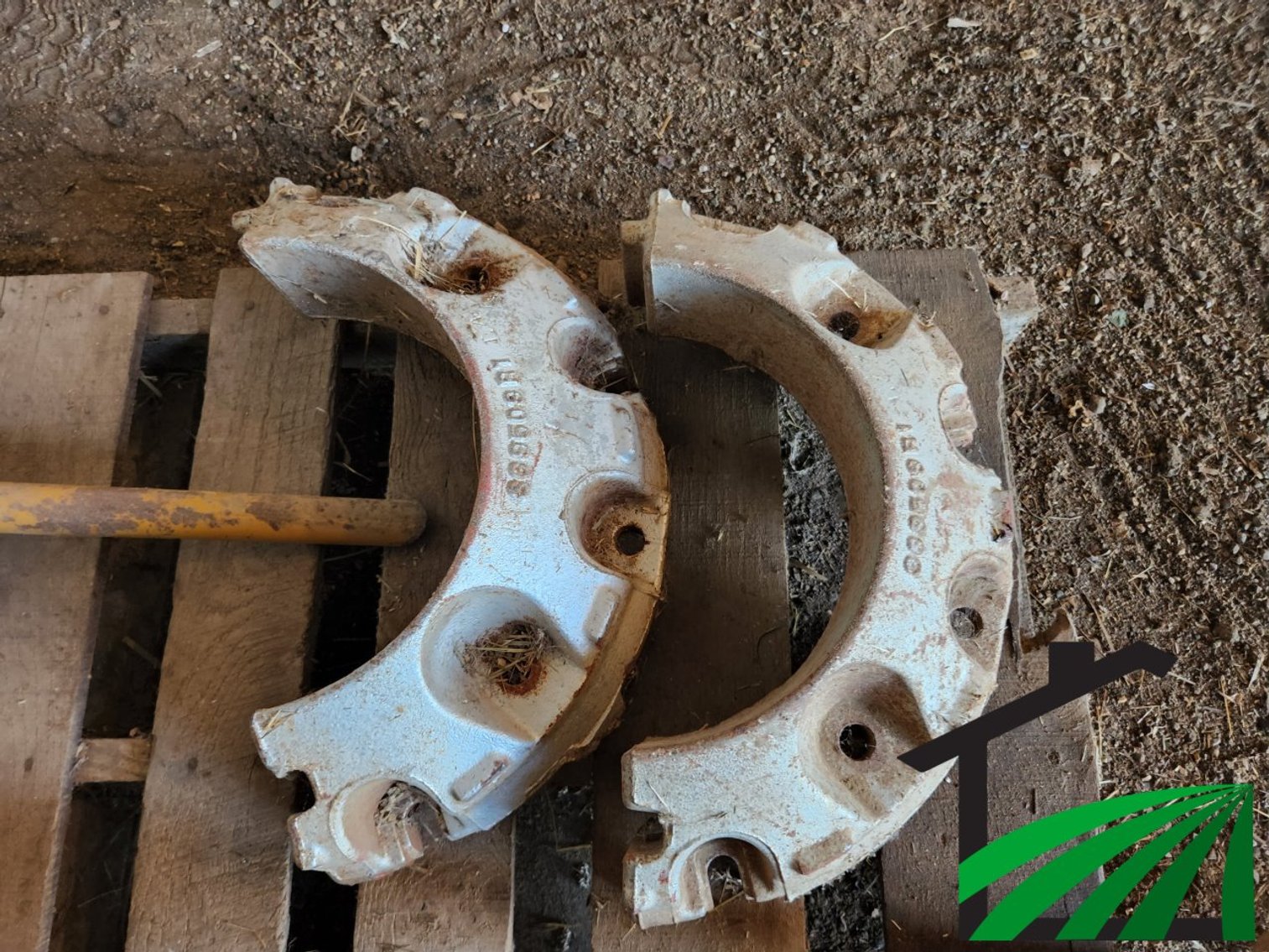 Half wheel weights