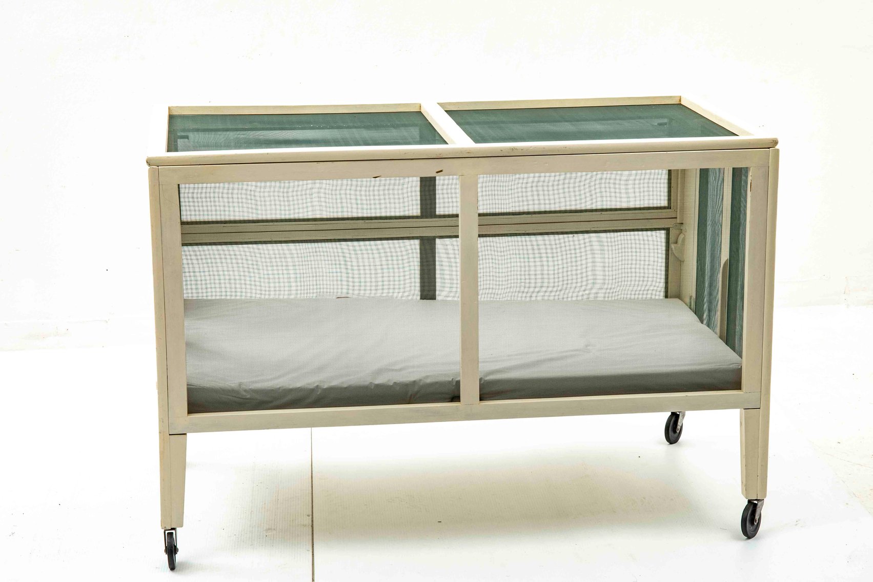 Mobile Pet Play Pen