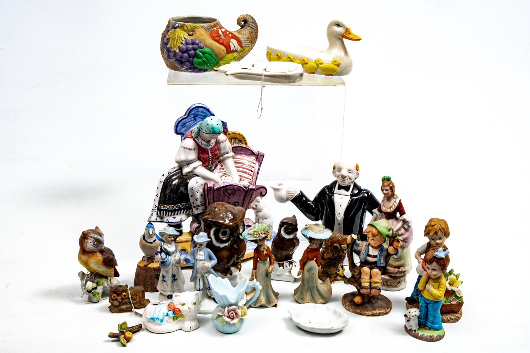 Figurine Assortment - Hummel & More