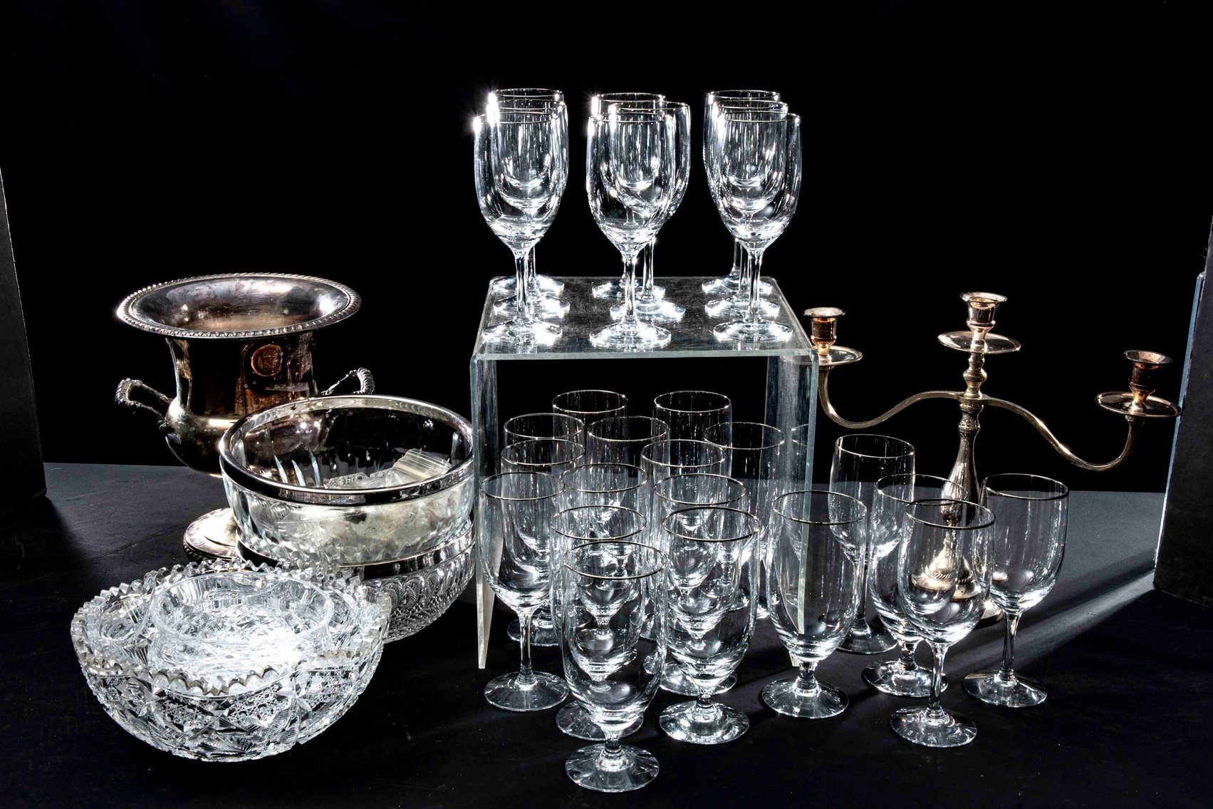 Dining Room Decor - Fostoria Glassware & More
