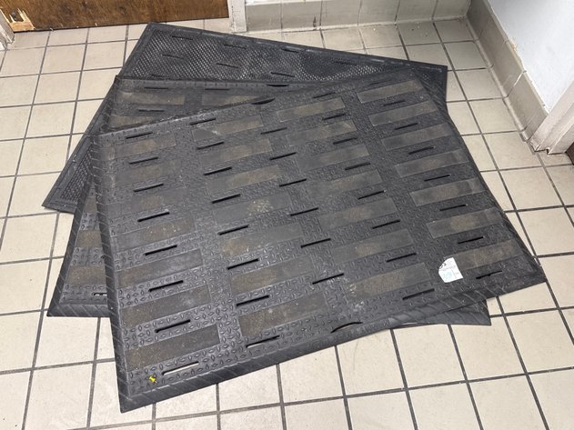 Image for (3) Anti-Fatigue Mats