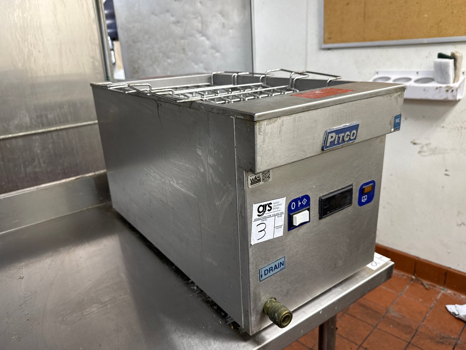 Image for Former Denny's St. Peters - Closing Restaurant Liquidation Auction