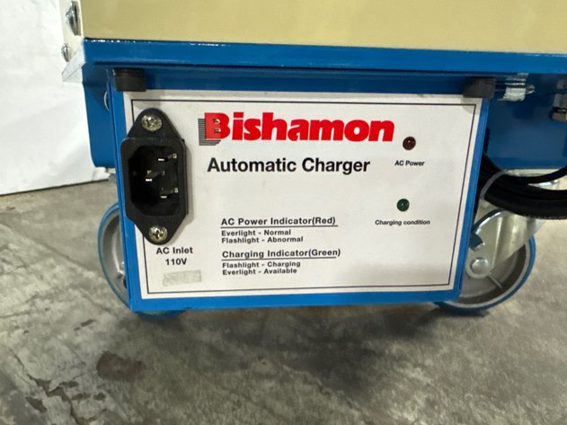 Image for Bishamon Battery Powered Lifting Cart / Work Surface