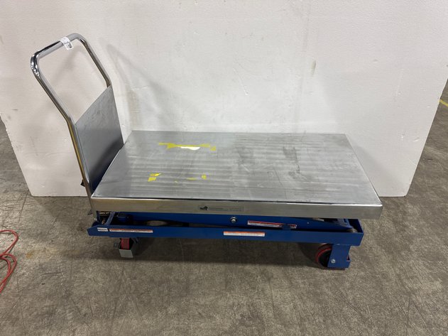 Image for Vestil Manual Powered Lifting Cart / Work Surface