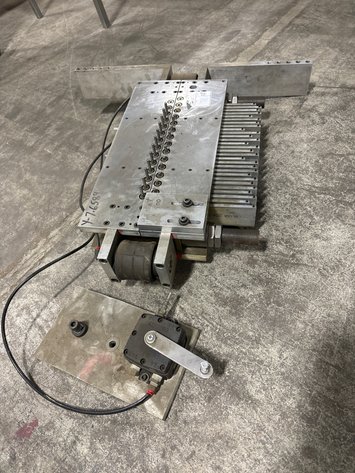 Image for High-Precision Multi-Line Dispensing Head / Production Die
