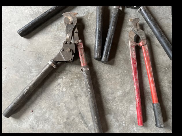 Image for (6) Heavy Duty Cable Cutter