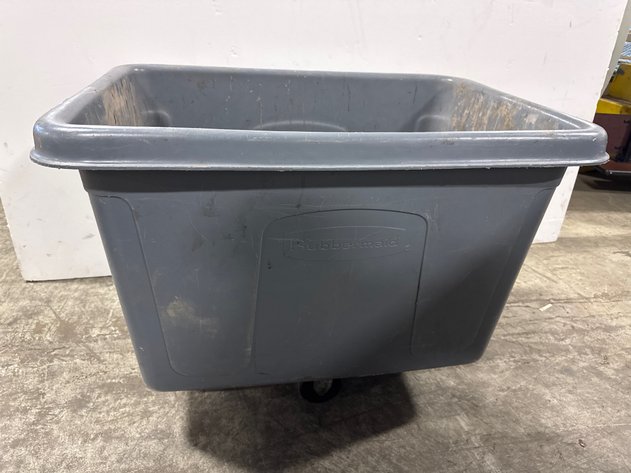Image for Rubbermaid 4614 Commercial Cube Truck 14 Cu. Ft.