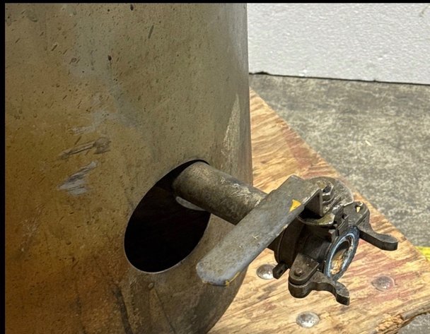 Image for Graco Pneumatic Fluid Pressure Tank & Agitator