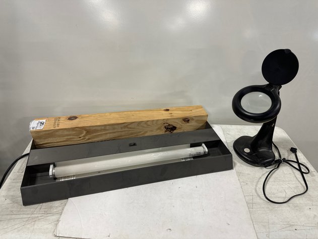 Image for Knoll Group Portable Task Light & Magnifying Desk Lamp