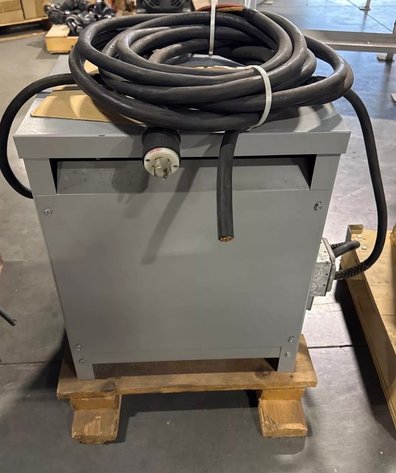 Image for EATON Cutler-Hammer 9kVA Dry-Type Transformer V48M28T09CU
