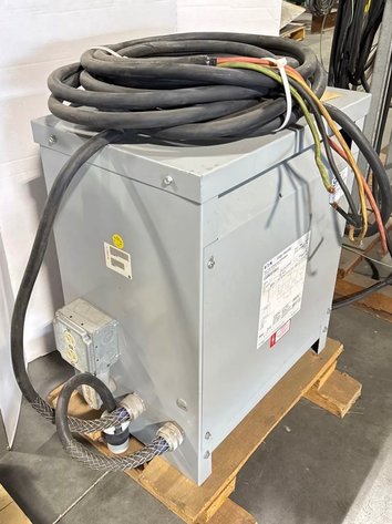 Image for EATON Cutler-Hammer 9kVA Dry-Type Transformer V48M28T09CU