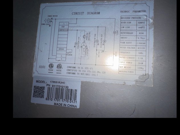 Image for Avantco Half-Door Commercial Reach-In Refrigerator
