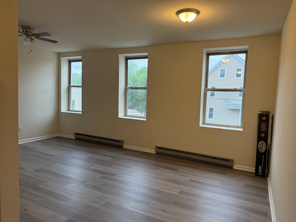 Image for Two Bedroom One Bath Apartment Available in Downtown Woodstown