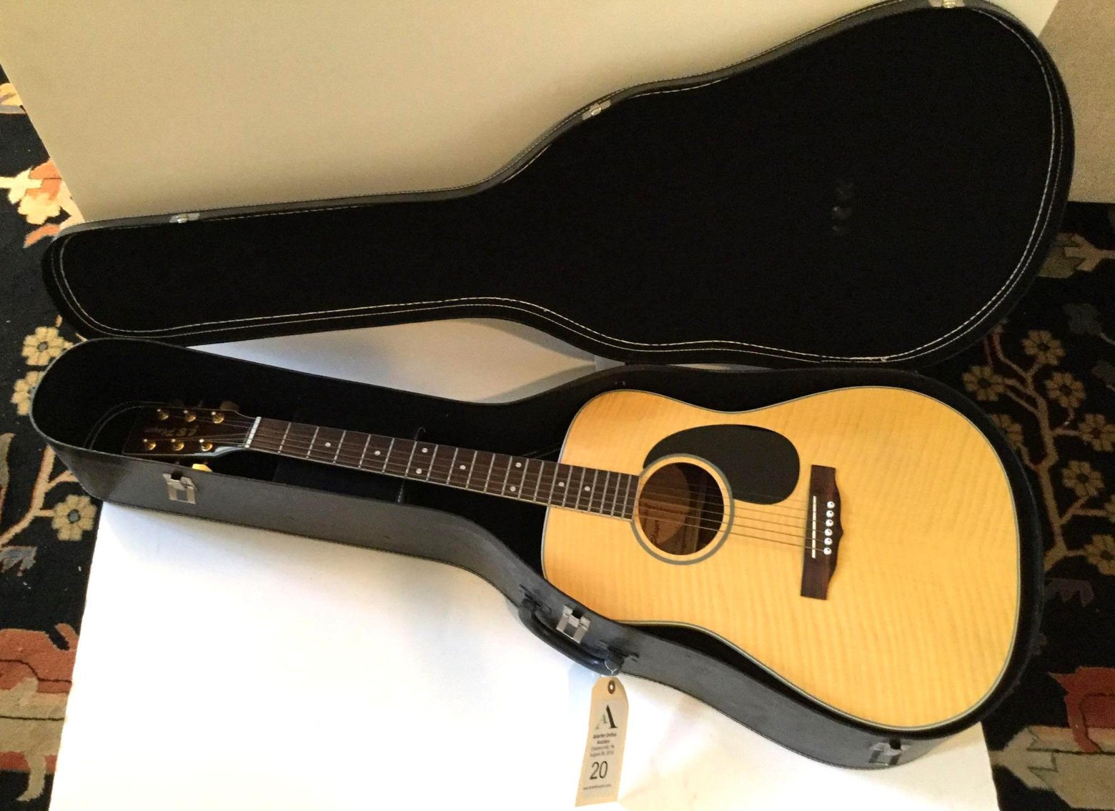 Image for Alderfer Online - Chestnut Hill, PA Part 1: 8-25-19 | Charming Chestnut Hill Home Features Mid Century Modern Furnishings, Artwork, Sculptures, Rugs, China & Glassware, Kitchen Wares, Musical Instruments, Decorative Accessories & Much More