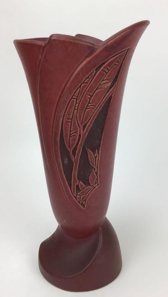 Image for Alderfer Online - Roseville Pottery Auction: 8-12-19