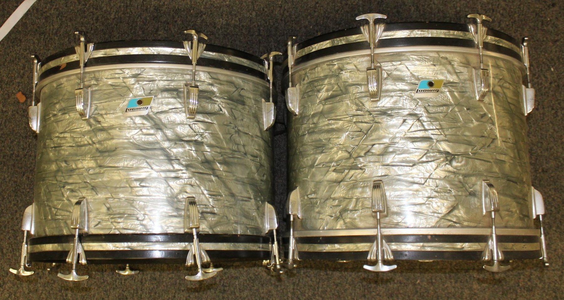 Image for Alderfer Online - Musical Instrument Auction: 8-29-19