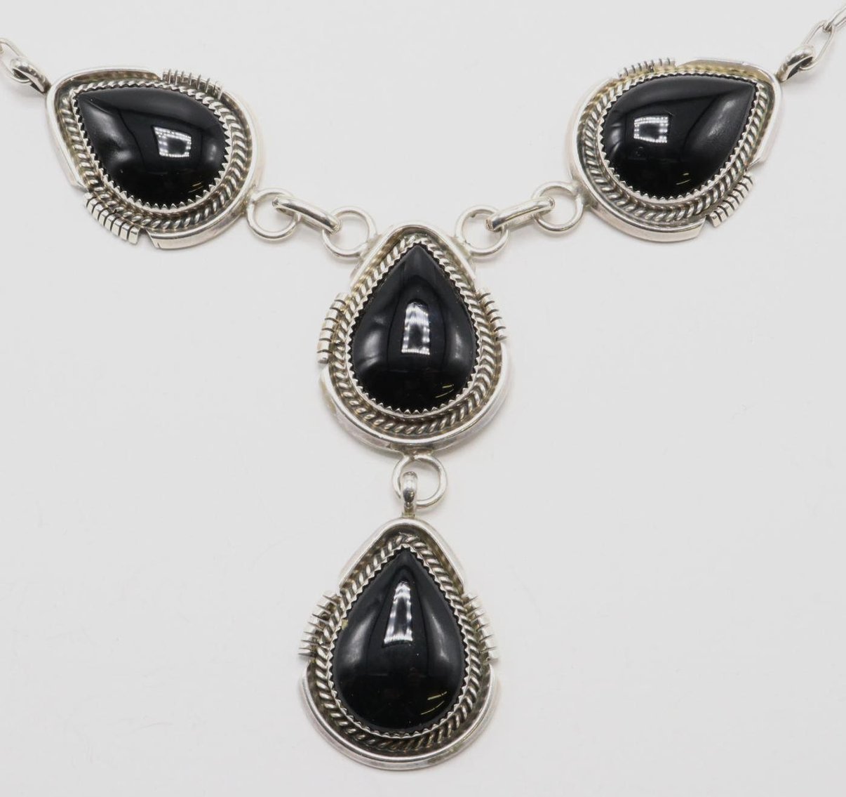 Image for Jewelry | January 29, 2020 at 8:00 PM